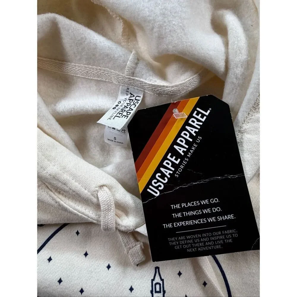 Quinnipiac University Cropped Hoodie Cream Fleece Sweatshirt Size Small NWT CT - Picture 11 of 11